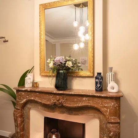 Romance Au Bord De L'eau Metz