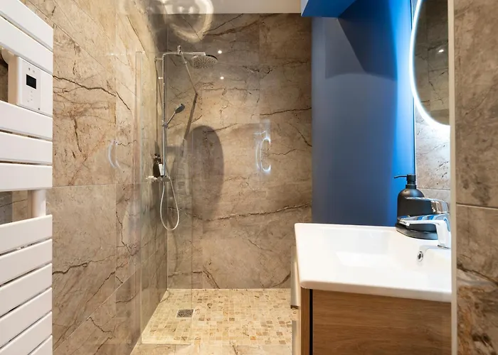 Romance Au Bord De L'eau Metz